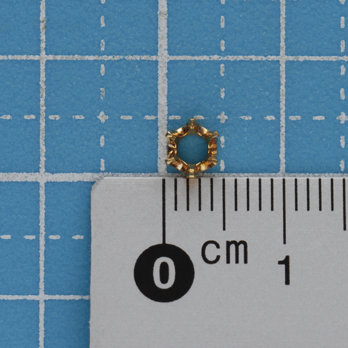 K18YG 6本爪ティファニー枠
底開き 0.20ct