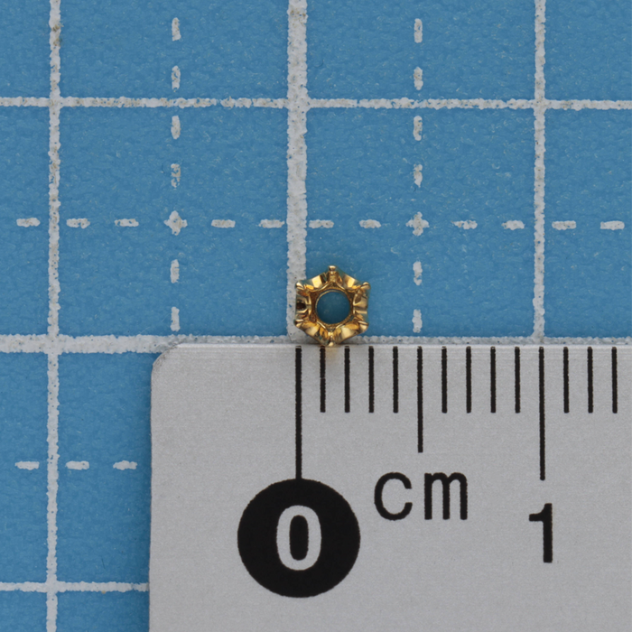 K18YG 6本爪ティファニー枠
底開き 0.05ct