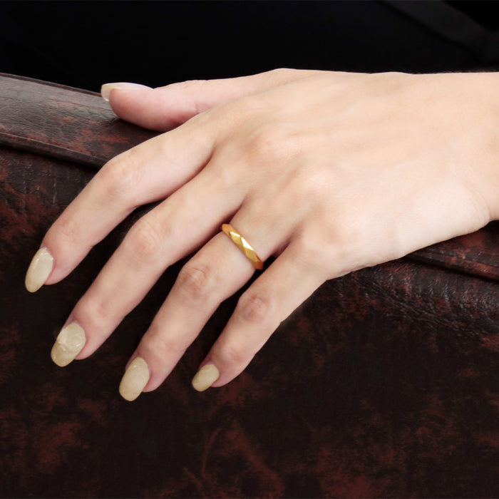 【受注販売/納期約3週間】K24 純金リング (多面カット)