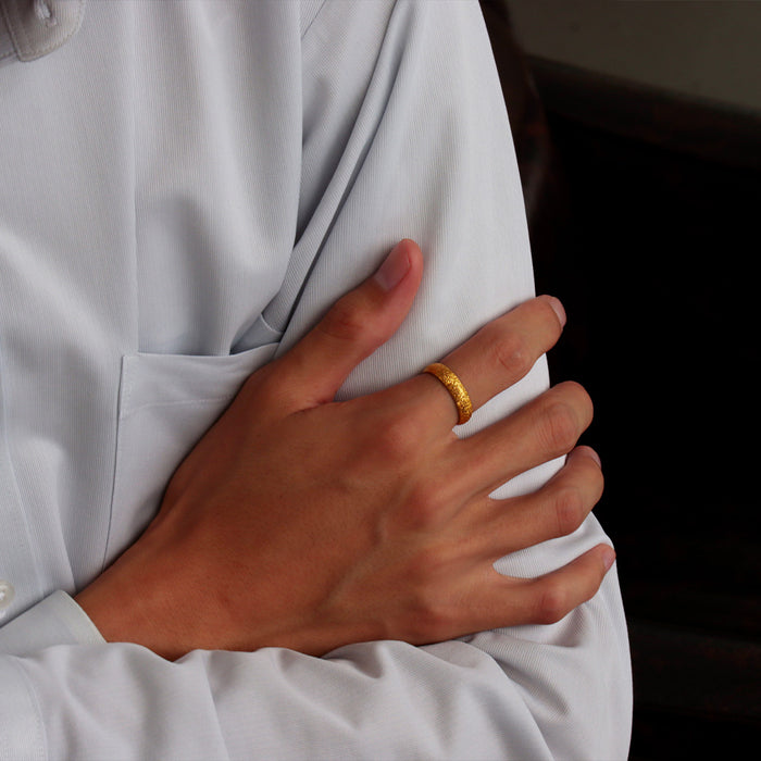 【受注販売/納期約3週間】K24 純金リング (甲丸 スターダスト)